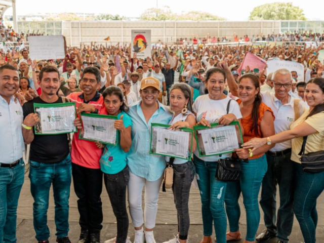 Fotografía de los más de 3500 campesinos que asistieron a la asamblea popular en Magdalena. 