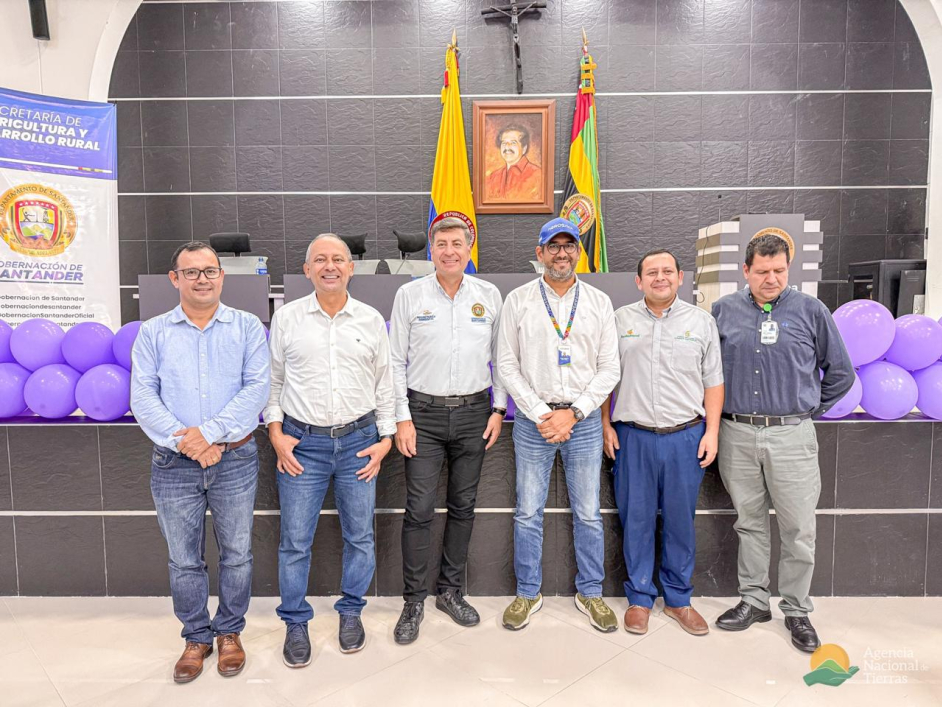 equipo-conformado-para-comite-departamental-reforma-agraria-santander
